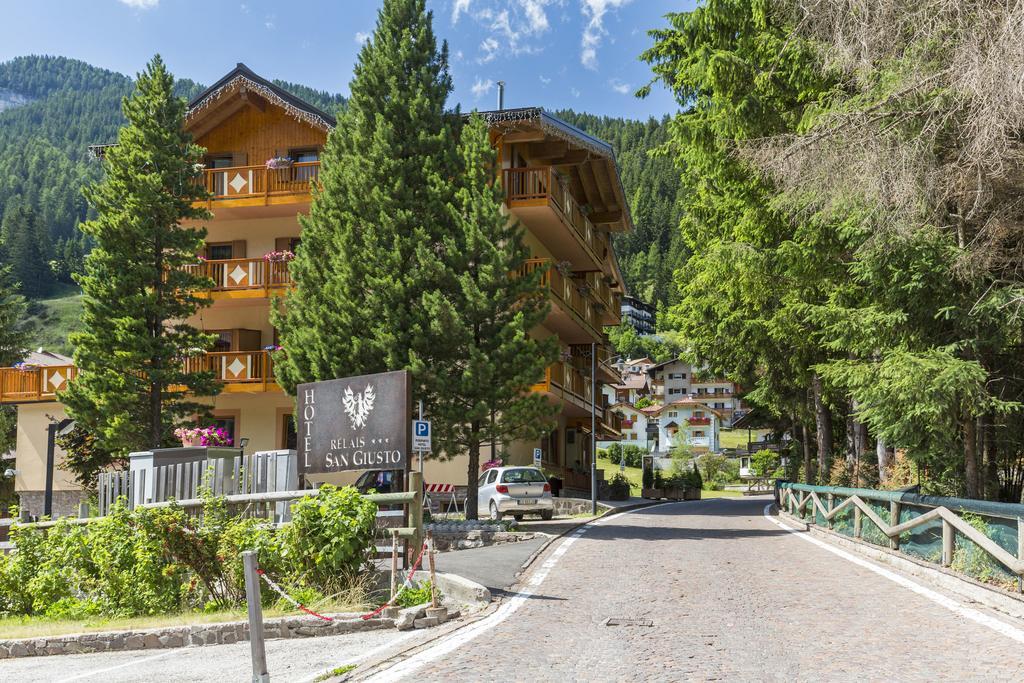 Relais San Giusto Hotel Campitello di Fassa Exterior photo