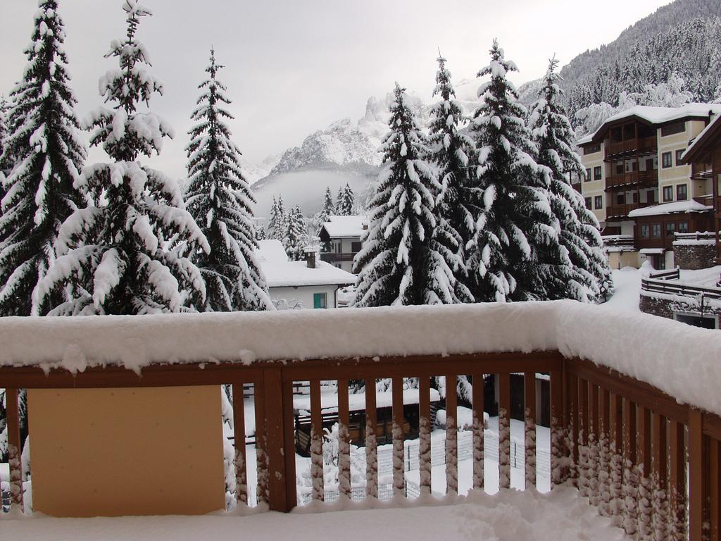 Relais San Giusto Hotel Campitello di Fassa Exterior photo